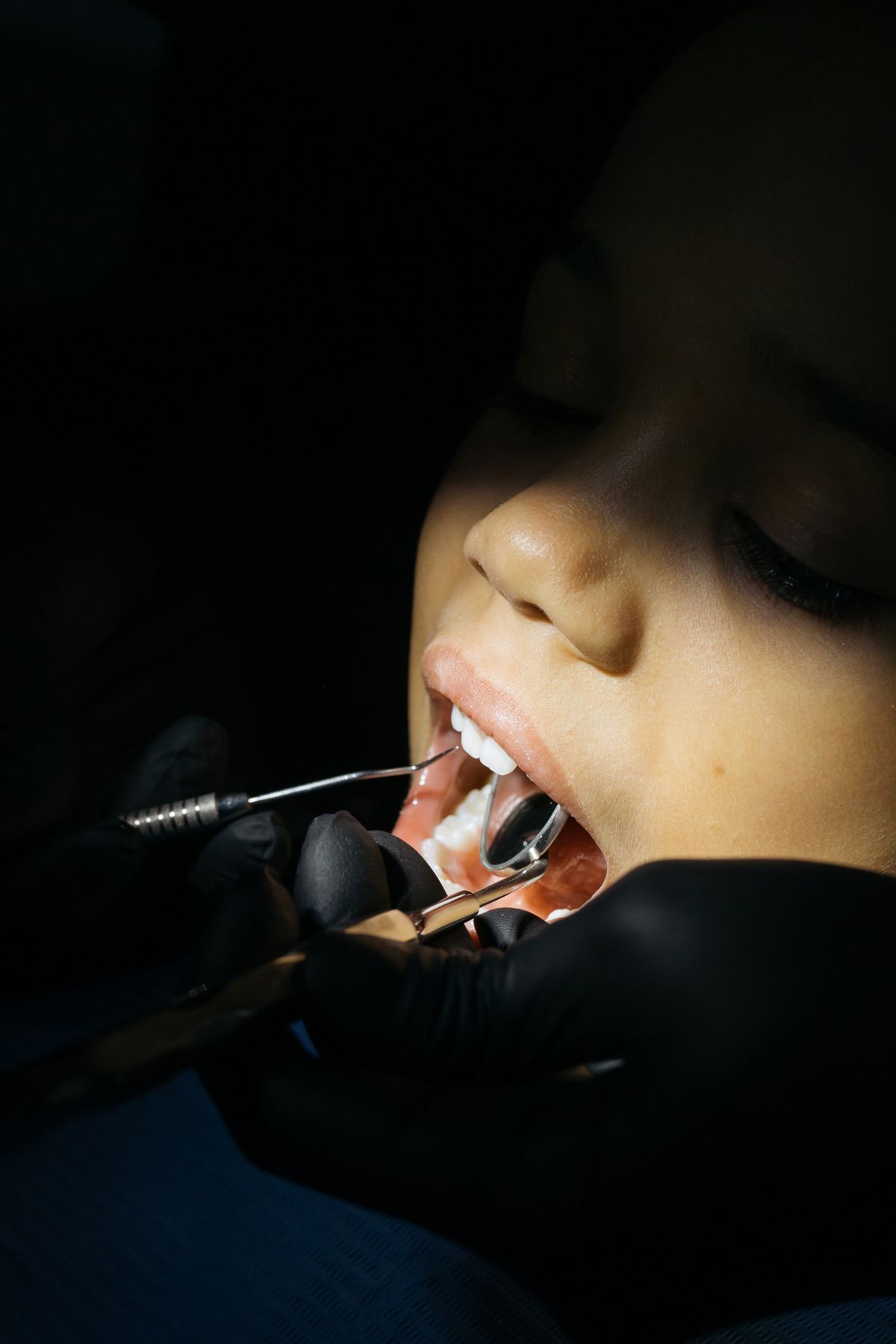 A child's first dental check-up